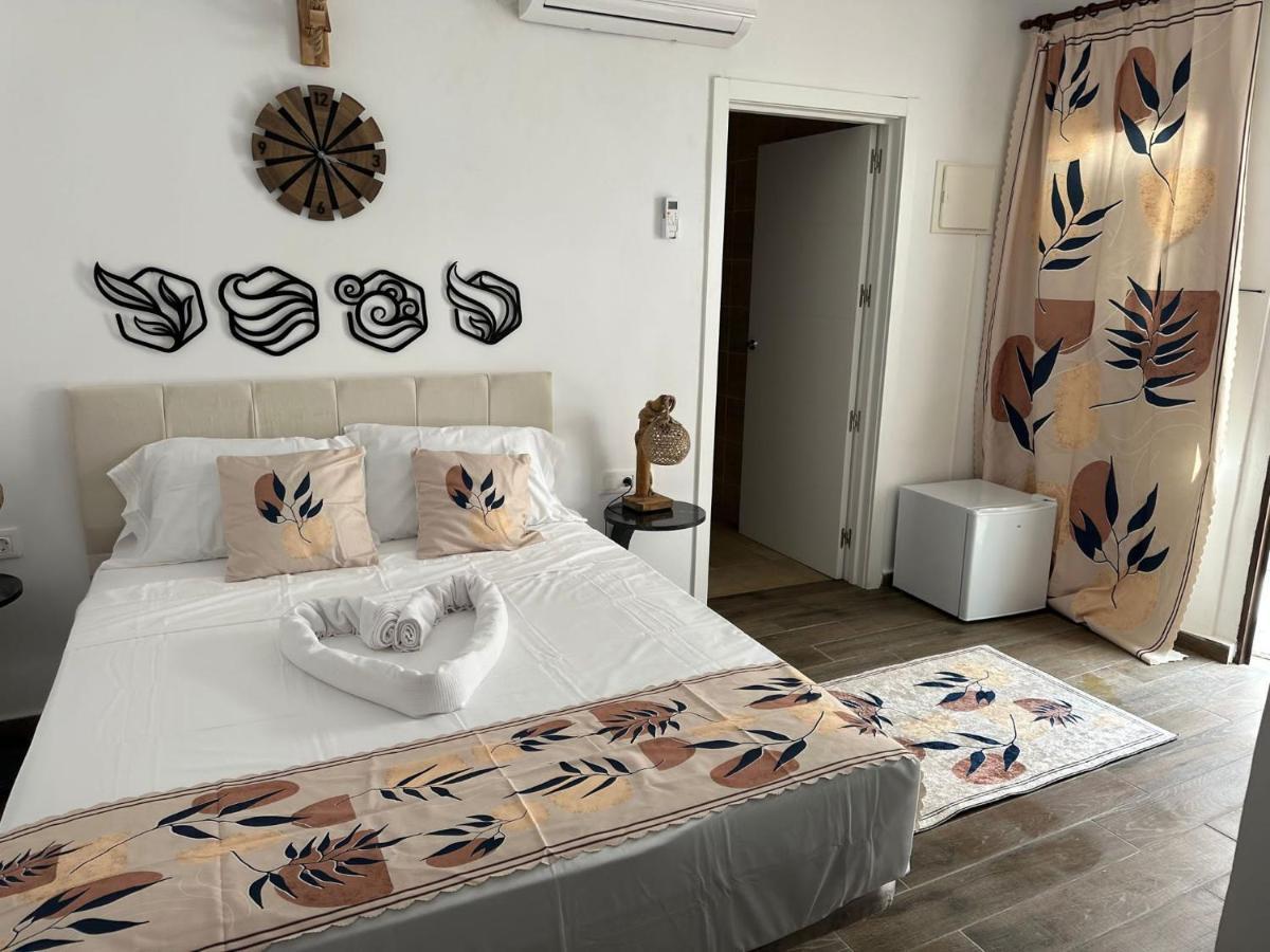 Vilador Beach Hotel มาสเนา ภายนอก รูปภาพ